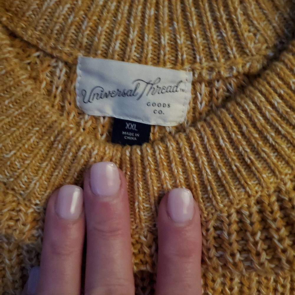 Sweater - Picture 3 of 6